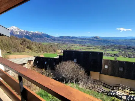 Appartement 4 pers, 2 chambres, pied des pistes, balcon sud - Saint-Michel-de-Chaillol - Photo 4