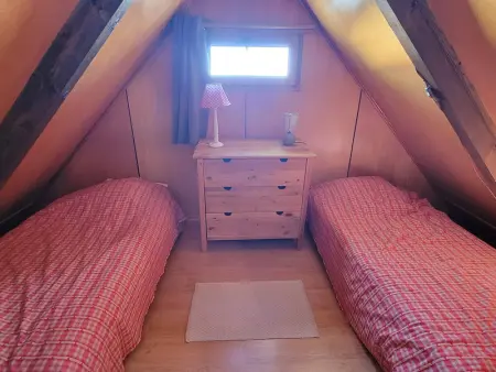 Chalet cosy 9 pers. avec balcon Sud, poêle à bois, Wi-Fi, proche pistes - Saint-Michel-de-Chaillol - Photo 9