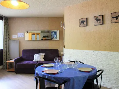 Appartement à Vars, Studio Cabine 4 Pers. avec Balcon, au Pied des Pistes à Vars Les Claux - L883398