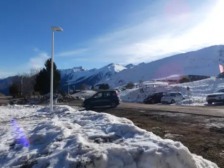 Studio cabine 6 pers. avec balcon exposition Sud, salon avec LCD et DVD, cuisine équipée, casier à ski - Photo 15