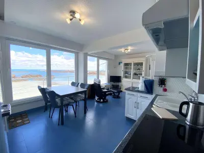 Appartement à Trégastel, Duplex 2 chambres face à la plage avec parking, au top à Trégastel - L883521