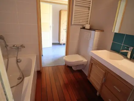 Chalet calme et récent à Arêches-Beaufort, 8 pers, exposé sud, terrasse ensoleillée, proche du village - Photo 6