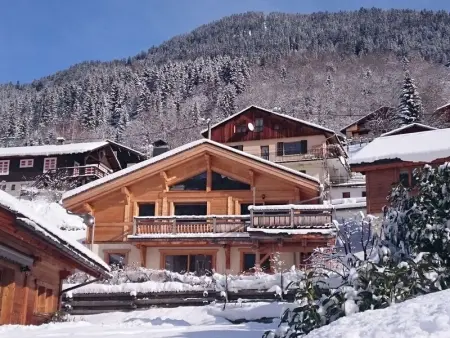 Chalet calme et récent à Arêches-Beaufort, 8 pers, exposé sud, terrasse ensoleillée, proche du village - Photo 12