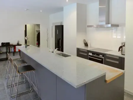 Modern, Appartement 4 personnes à Interlaken - Photo 12