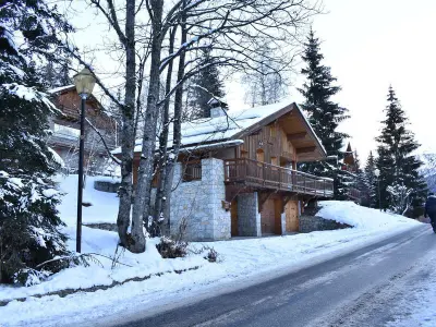 Chalet à Méribel, Chalet cosy 6 pers. à 100m des pistes avec garage fermé et parking, Méribel - L831623