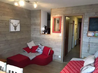 Appartement à La Mongie, Studio cabine 5 pers, balcon, 80m pistes, animaux ok - L883632