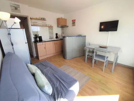 Appartement rénové, calme 300m plage, avec parking et balcon – Beg Meil, Fouesnant - Photo 18