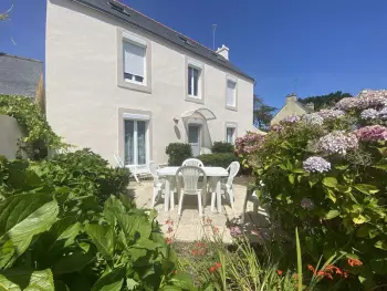 Appartement à Combrit,Appartement avec jardin proche plage et port, 2 chambres, parking privé, équipements complets FR-1-481-56 N°883693