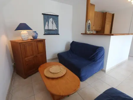 Appartement avec jardin proche plage et port, 2 chambres, parking privé, équipements complets - Photo 2