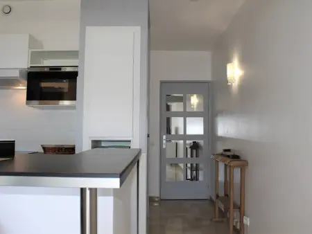 Villeneuve-Loubet : Appartement climatisé, 2 pièces, 4 couchages, parking en option - Photo 14