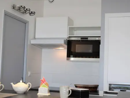 Villeneuve-Loubet : Appartement climatisé, 2 pièces, 4 couchages, parking en option - Photo 16