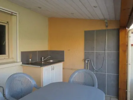 Charmante maison climatisée avec terrasse, parking privé à 600m de la plage, pour 6 personnes - Photo 7