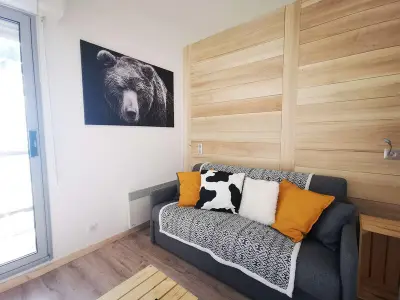 Appartement à La Mongie, Studio cabine 5 pers - Pied des pistes - Parking couvert - Balcon - L883755