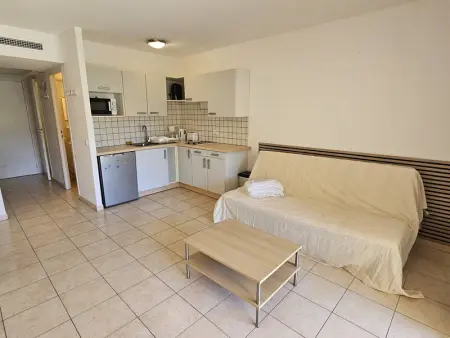 Studio climatisé avec piscine, à 150m de la plage et proche port et commerces - Sari-Solenzara - Photo 3