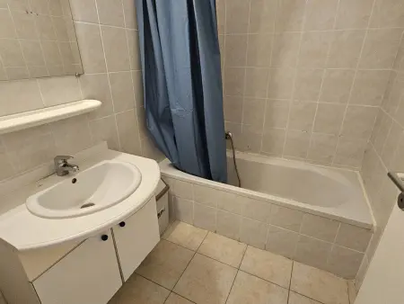 Studio climatisé avec piscine, à 150m de la plage et proche port et commerces - Sari-Solenzara - Photo 6