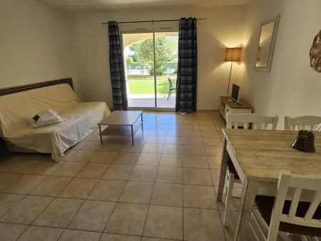 Studio climatisé avec piscine, à 150m de la plage et proche port et commerces - Sari-Solenzara - Photo 12