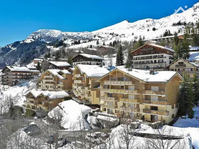 Appartement à Le Grand Bornand, Appartement 6-8 pers, 2 ch + mezzanine, centre ville, face pistes, wifi, garage - L883806