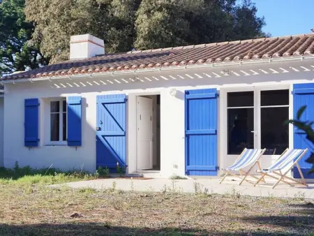 Maison indépendante avec terrasse, proche plage et terrain de 1100 m², Noirmoutier-en-l'Île - Photo 1