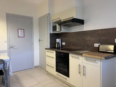 Maison confortable à Villard-de-Lans - 8 couchages, WiFi, parking gratuit, proche des pistes et du centre. - Photo 6