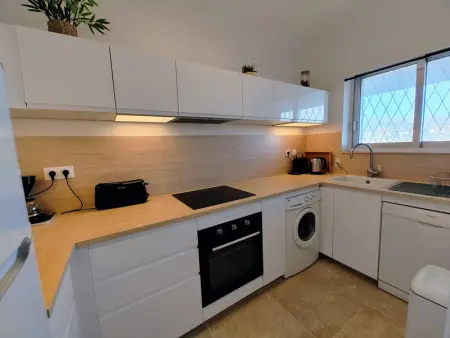 Appartement Moderne 4 Pers avec Clim et Parking, Villeneuve-Loubet Plage - Photo 13