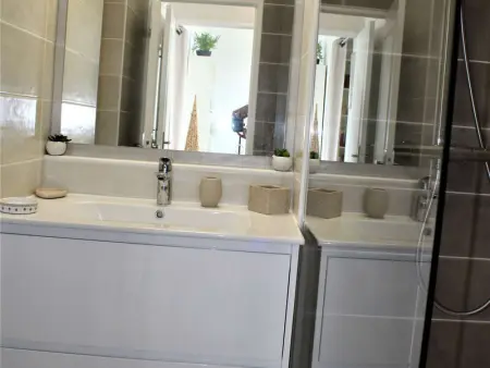 Appartement Moderne 4 Pers avec Clim et Parking, Villeneuve-Loubet Plage - Photo 21