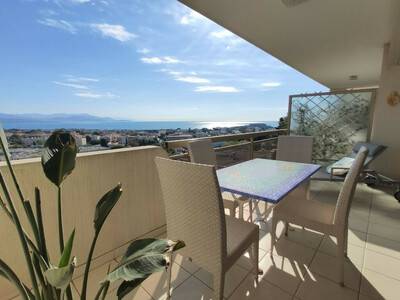 Location Appartement à Antibes,Appt 1 pièce 3 couchages ANTIBES FR-1-252-159 N°883833