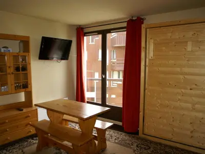 Appartement à Les Adrets Prapoutel, Studio cabine au pied des pistes avec balcon et casier à skis - L947742