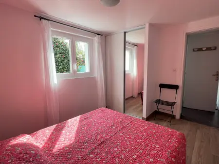 Coquet T1 Bis avec Terrasse en Rez-de-Jardin, Cambo-les-Bains - Photo 8