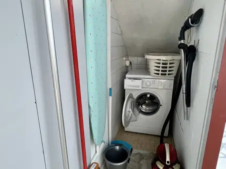 Rez-de-jardin rénové avec terrasse à Cambo-les-Bains, T1 Bis pour 2 personnes, équipé et lumineux - Photo 4