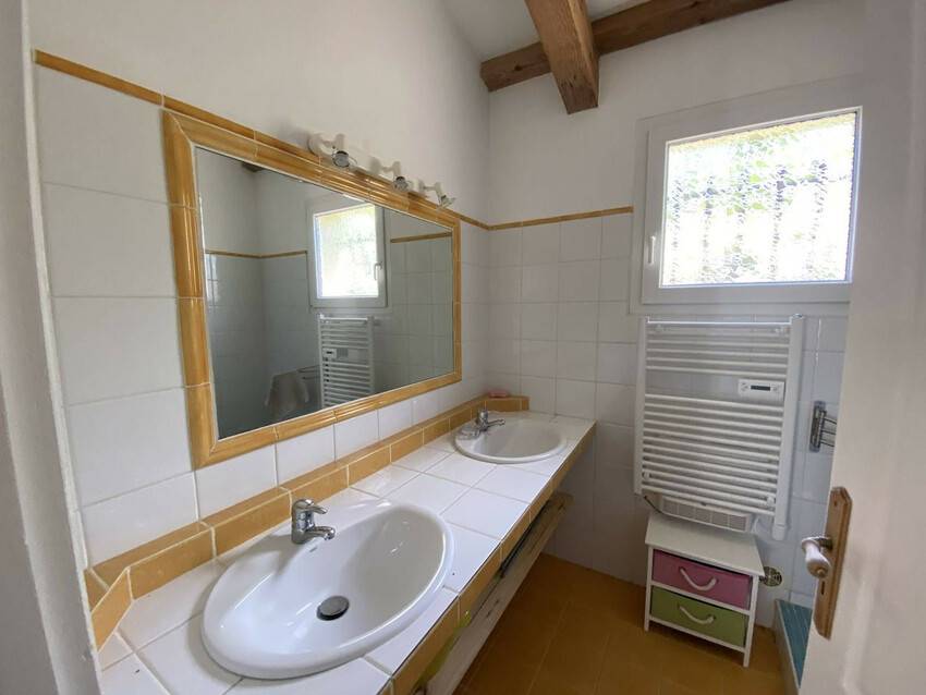 Agréable petite maison à 100 mètres Crique accès privé, Location Huisje in Sari Solenzara - Foto 5 / 16