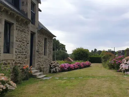 Maison rénovée pierre, jardin, WIFI, 400m mer, St Quay-Perros - Photo 16
