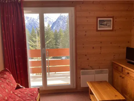 Appartement rénové 2 pièces avec balcon à 50m des pistes - Photo 8
