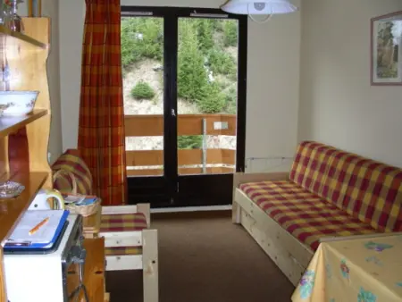 Studio cabine proche pistes, balcon, casier à skis, parking gratuit - Photo 1