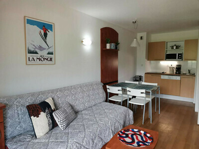 Location Appartement à La Mongie,T2 4  AVEC PARKING COUVERT - RESIDENCE PIC DU MIDI-PISCINE COUVERTE-SALLE DE FITNESS FR-1-404-265 N°884015