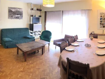 Appartement à Saint Gervais les Bains, Appartement spacieux 3 pièces avec balcon, idéal pour 6 - Centre de Saint-Gervais - L884037