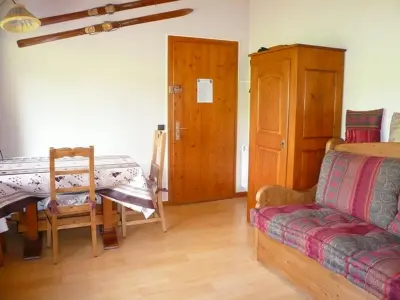 Appartement à Combloux, Studio avec coin nuit pour 4 pers, balcon et parking, à 1,1km du centre et des pistes de Combloux - L884063