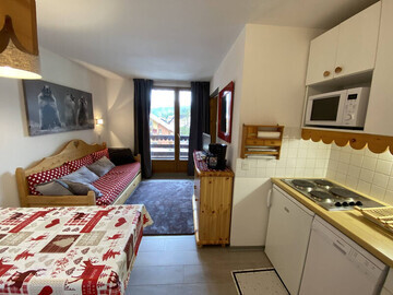 Location Appartement à Risoul,Appartement T3 cosy à 50m des pistes de ski - Risoul, Forêt Blanche FR-1-522-261 N°884073