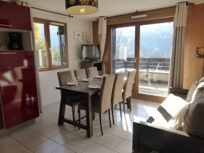 Appartement à Saint Gervais les Bains, Appartement 3 pièces avec balcon, piscine et garage à Saint-Gervais, calme et proche navette - L884074