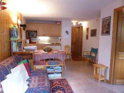 Appartement à Les Houches, Appartement cosy 2P cabine, balcon sud, proche navette et commodités, Les Houches - L884093