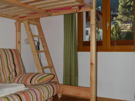 Appartement T3 au calme avec cheminée, balcon et cuisine équipée - Photo 5