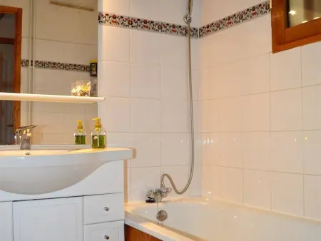 Appartement T3 au calme avec cheminée, balcon et cuisine équipée - Photo 7