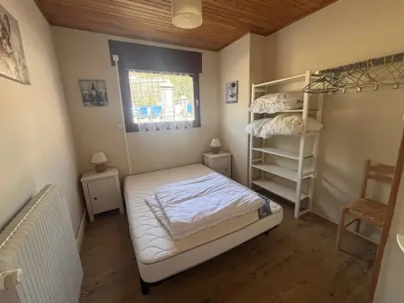 Appartement T4 Centre-ville avec balcon, cuisine équipée, TV, lave-vaisselle et lave-linge - Photo 4