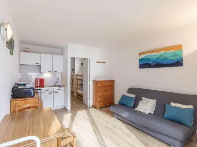 Appartement à La Mongie, Studio cabine cosy 4 pers - balcon sud, parking, à 20m des pistes - L884145