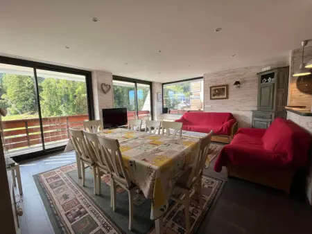 Appartement à Pra Loup, Grand T4 rénové, 90m², Pra Loup 1600, 8 pers, près des pistes, balcon et box à skis - L884175