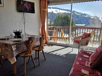 Appartamento a Notre Dame de Bellecombe,Studio cosy au pied des pistes avec piscine et parking - 4 pers FR-1-595-19 N°884196