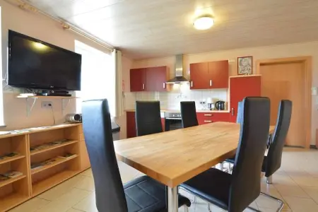Anita, Maison à Burg Reuland avec sauna et terrasse - Photo 10