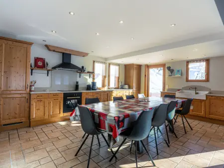 Chalet 4 Étoiles 13 Pers. à La Clusaz - Grande Terrasse, Garage, WIFI, Arrêt Skibus à Proximité - Photo 1