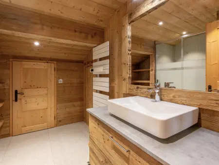 Chalet 4 Étoiles 13 Pers. à La Clusaz - Grande Terrasse, Garage, WIFI, Arrêt Skibus à Proximité - Photo 6