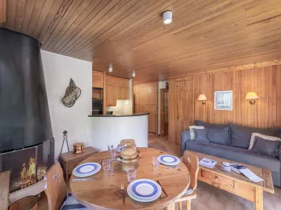 Appartement à Saint Bon Tarentaise, Appartement cosy au Jardin Alpin Courchevel 1850 - Terrasse Sud, 2 Chambres, Proche des Pistes - L959367