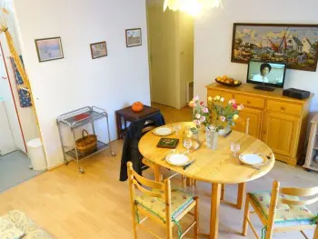 Appartement à Bagnères de Luchon,Charmant T2 Cabine à Luchon - Terrasse & Parking - Proche Centre & Commodités - Animaux Admis FR-1-313-123 N°884289